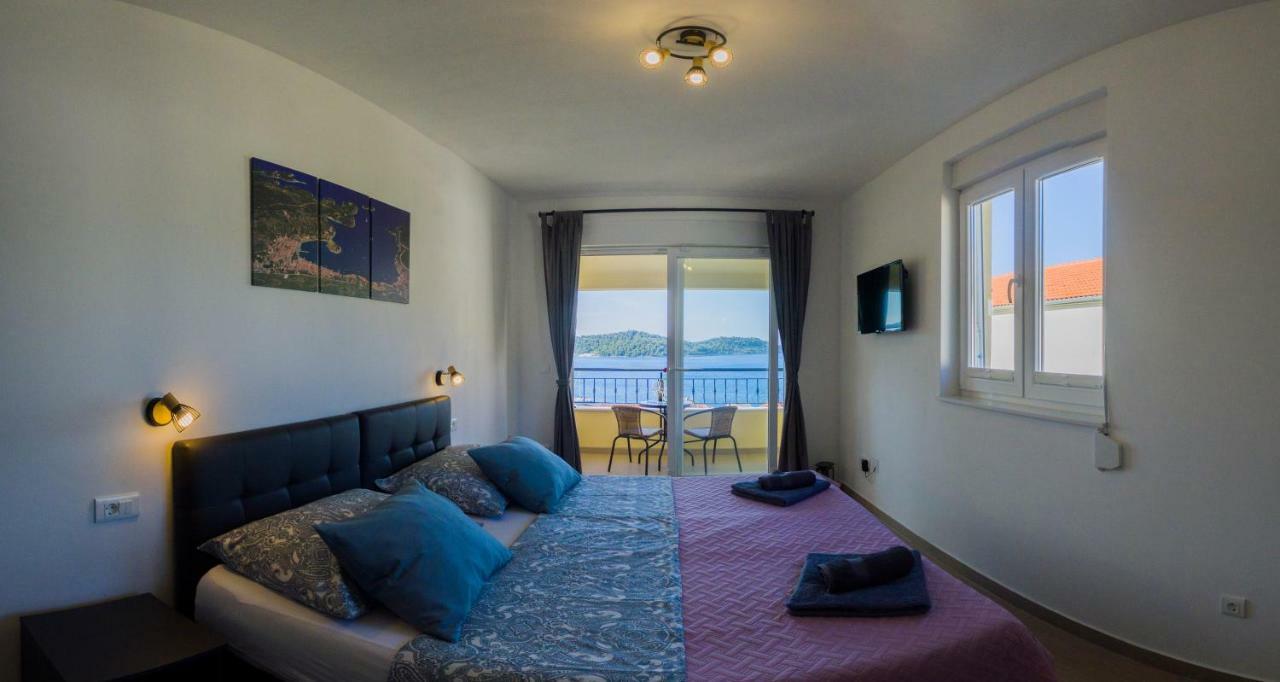 A Lovely And Cozy Room With A Breathtaking View Vis Kültér fotó